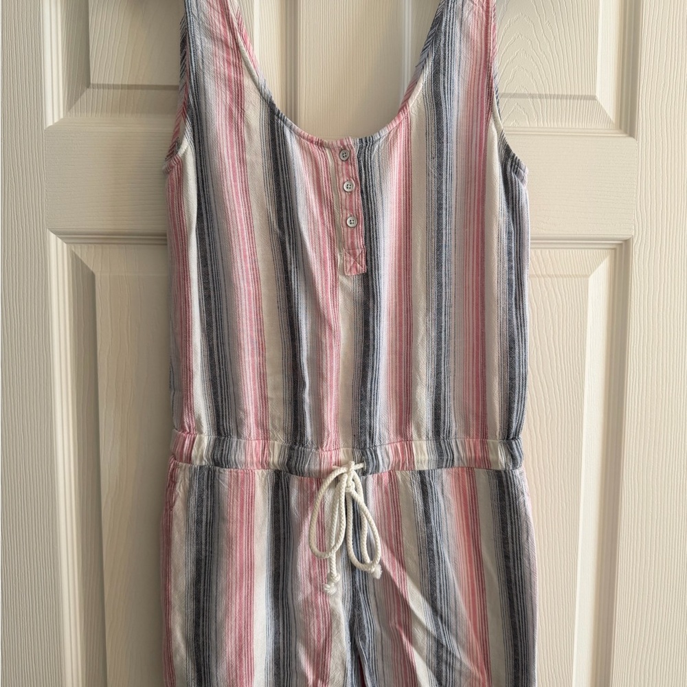 Chelsea & Violet Multicolor Striped Garment
